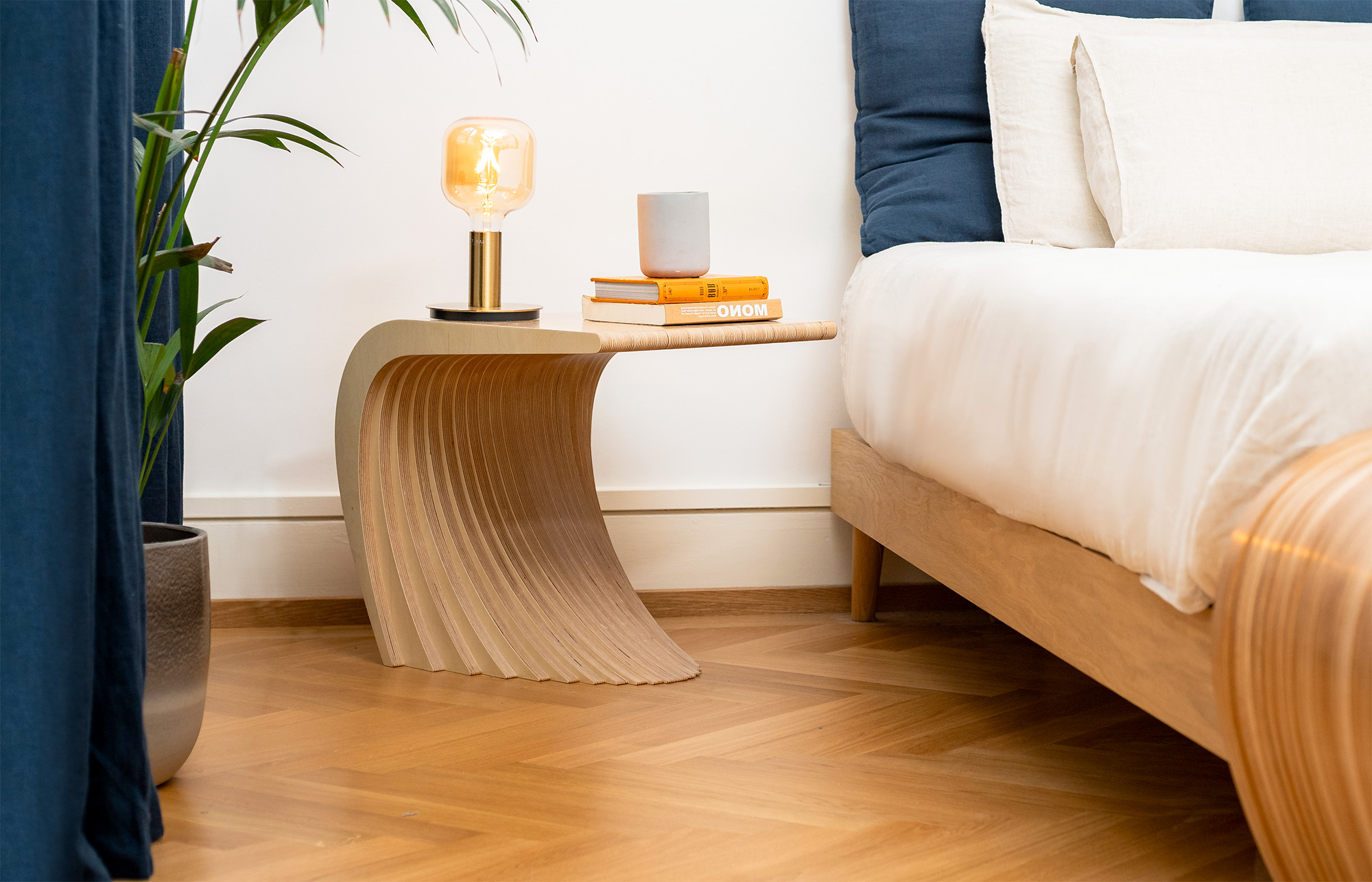 wave Accent Table